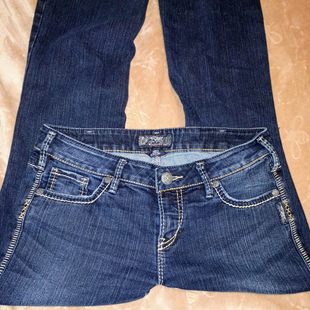 Silver Jeans Aiko, Boot Cut NWOT Size 31